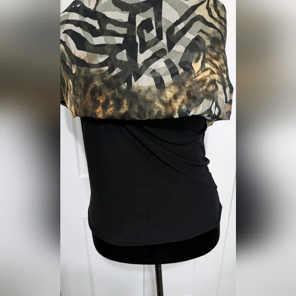 Women's Mock Neck Animal Print Short Sleeve Top, Size M EUC Lined Festival - Picture 8 of 8